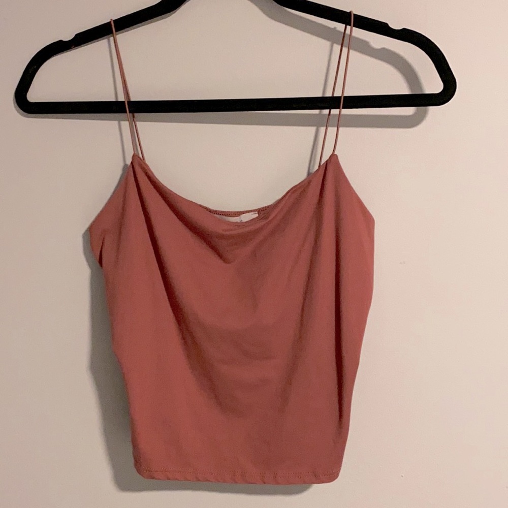 Pink bungee strap cropped tank top